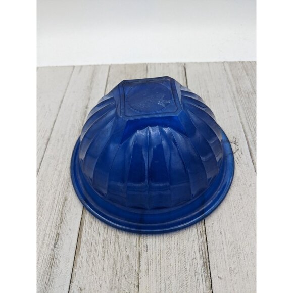 Vintage 6" by 2 3/4" Ribbed Cobalt Blue Mixing Bowl - Picture 4 of 7